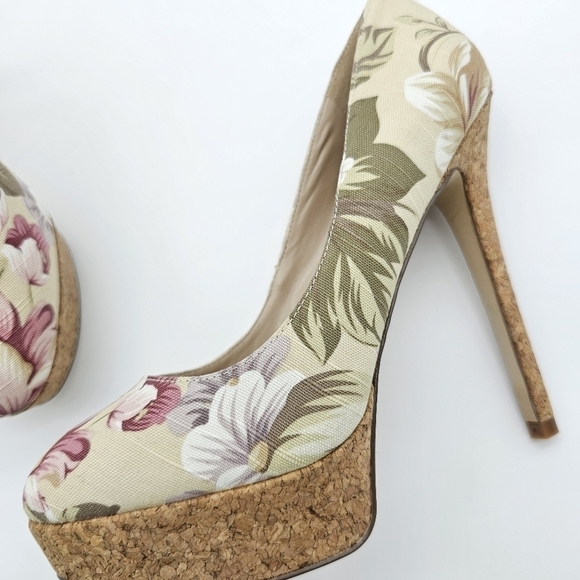 Aldo Women's Canvas Floral Print Platform High Heels, Size 6, NEW - Picture 4 of 14